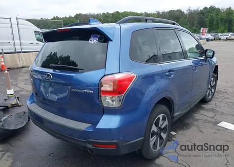 2018 Subaru Forester 2.5I Premium z USA, uszkodzony, nr VIN JF2SJAEC7JH605815